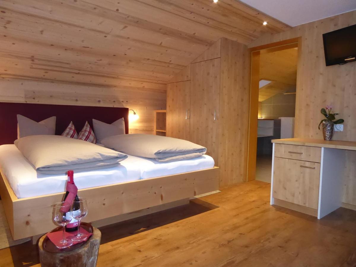 Hotel Maroi Wald am Arlberg Eksteriør bilde